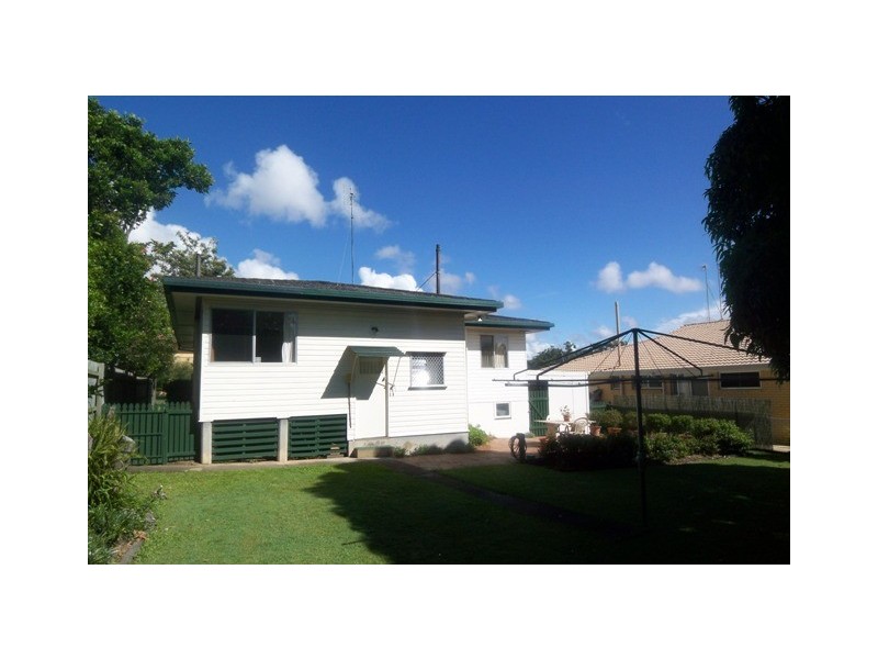 12  Magnolia Drive, Southport QLD 4215