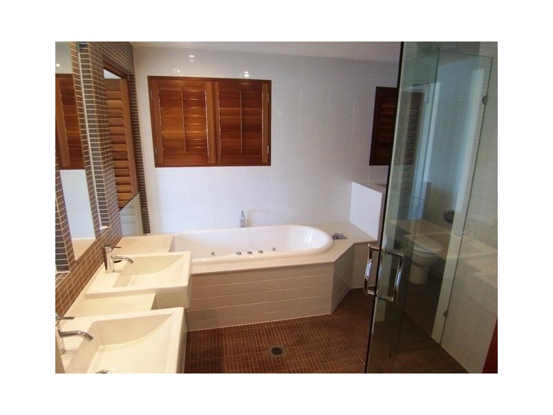 Runaway Bay QLD 4216