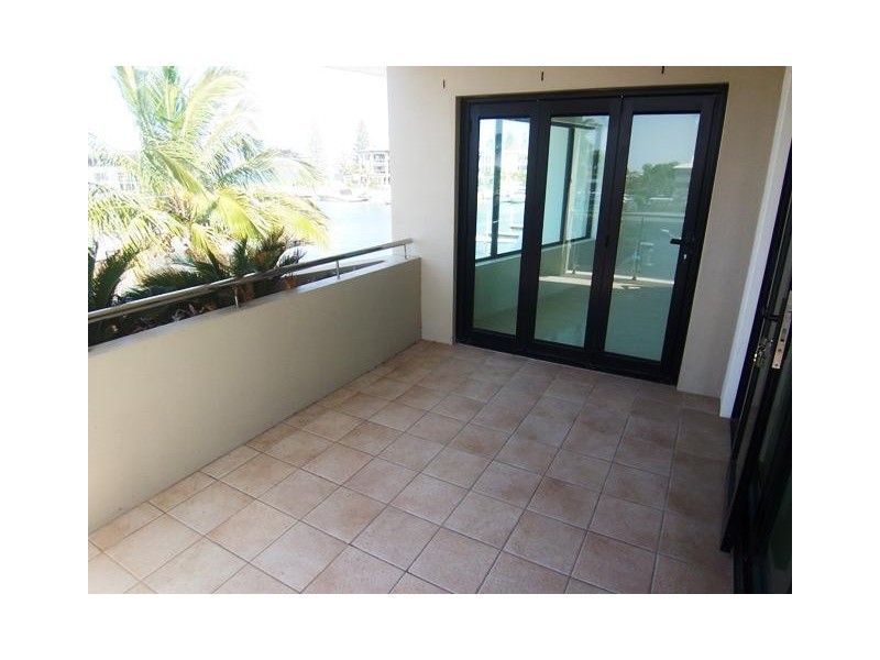 Runaway Bay QLD 4216