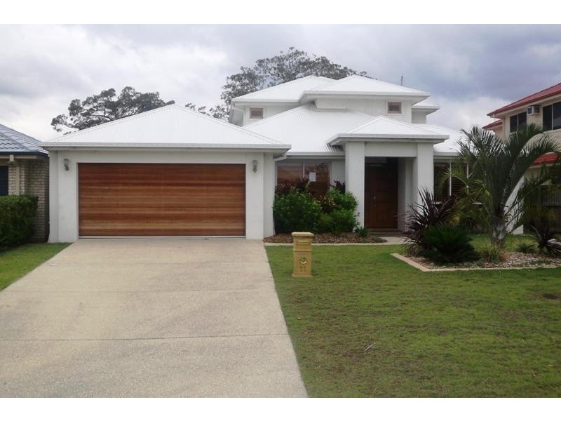 11 The Close, Helensvale QLD 4212