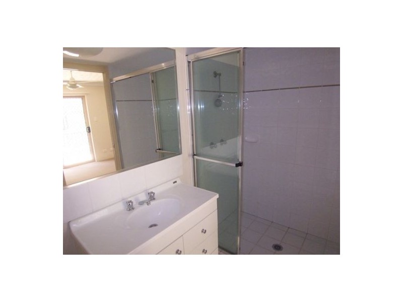 1/25 Walton Street, Southport QLD 4215