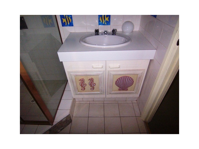 Paradise Waters QLD 4217