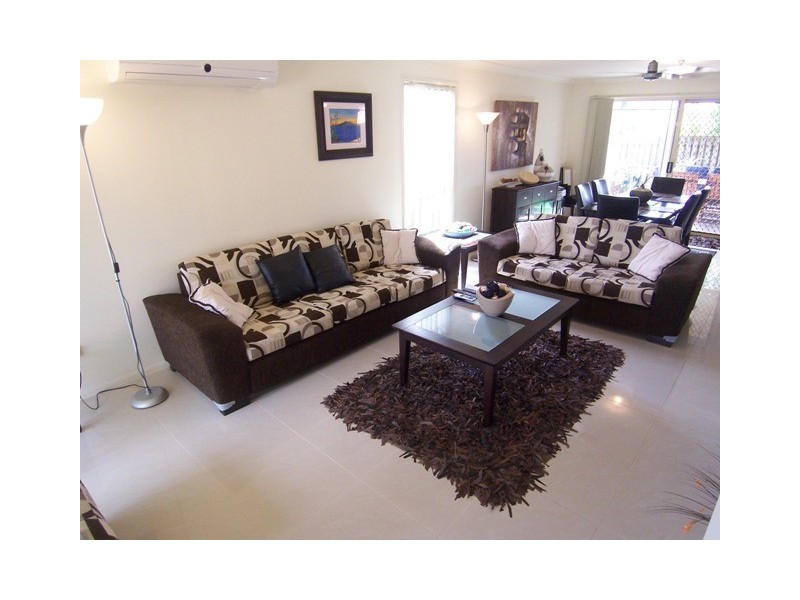 4/400 Pine Ridge Road, Coombabah QLD 4216