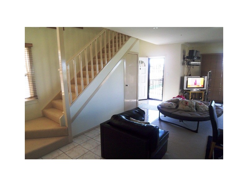 544 Marine Parade, Biggera Waters QLD 4216