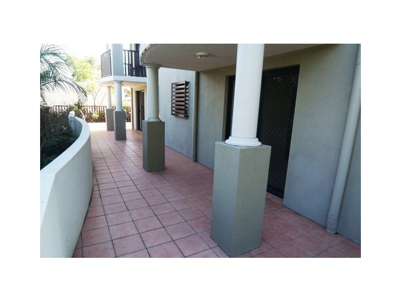 1/13-15 Johnston, Southport QLD 4215