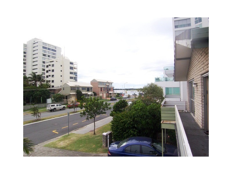 Labrador QLD 4215