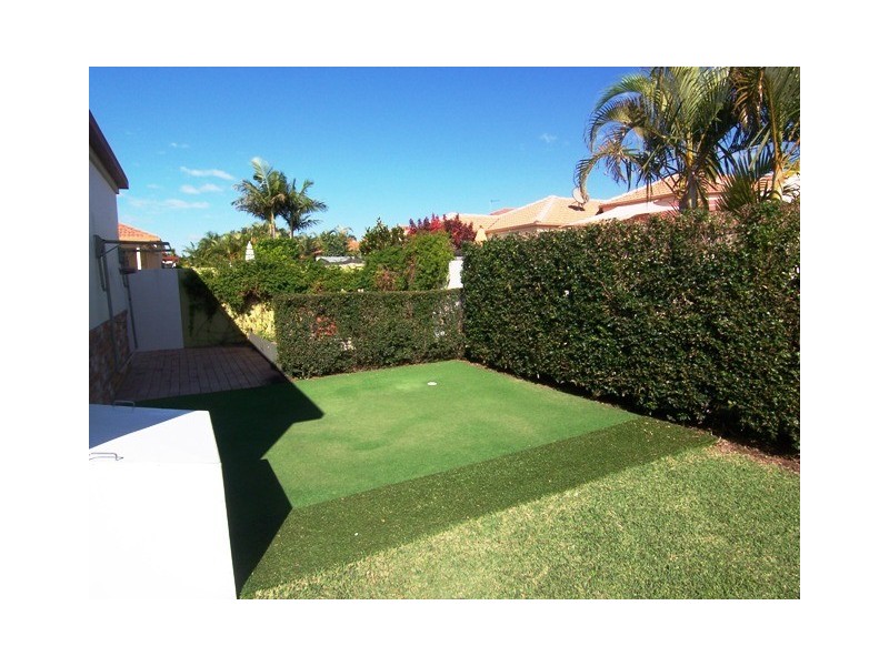 Benowa QLD 4217