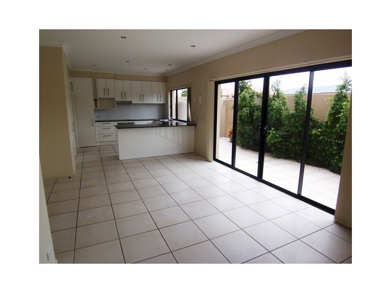 Labrador QLD 4215