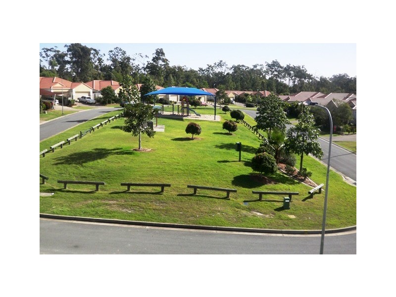 9 Hellman, Molendinar QLD 4214
