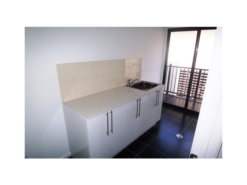 9 Hellman, Molendinar QLD 4214
