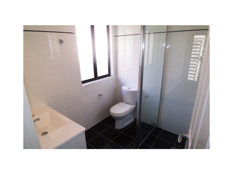 9 Hellman, Molendinar QLD 4214