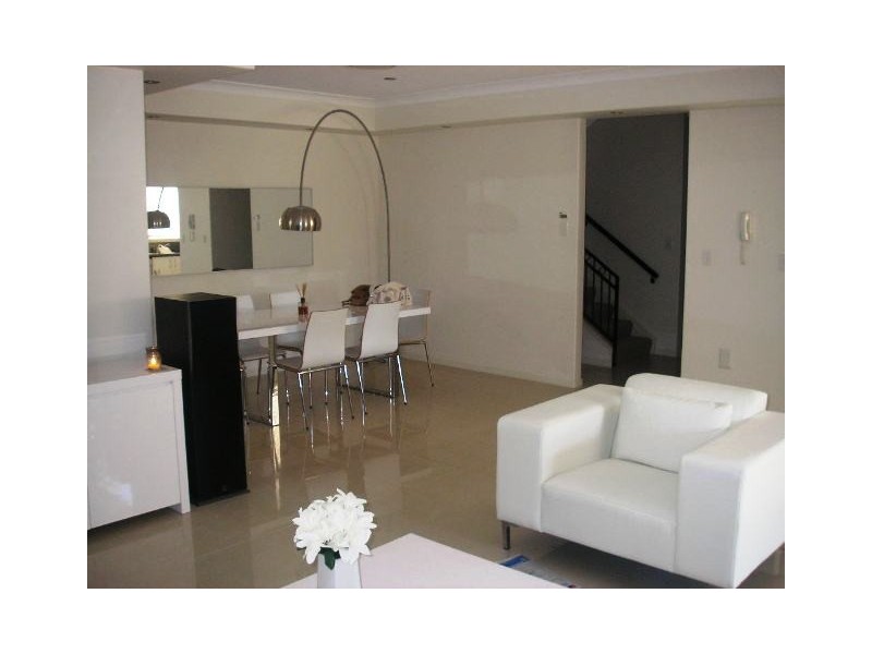 Biggera Waters QLD 4216