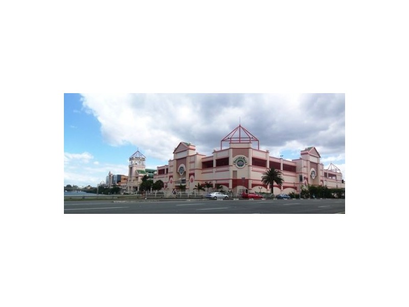 1111/42 Surf Parade, Broadbeach QLD 4218