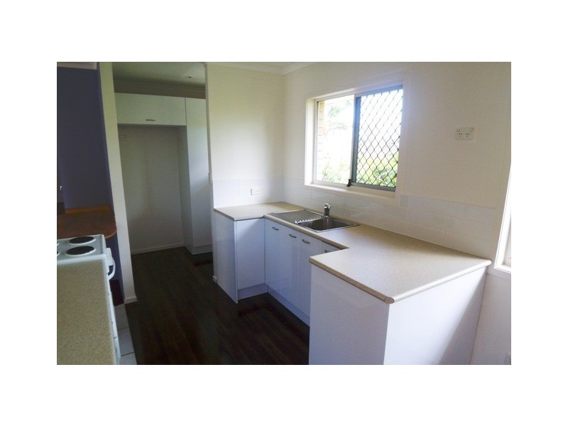 3 Sibyl St, Southport QLD 4215