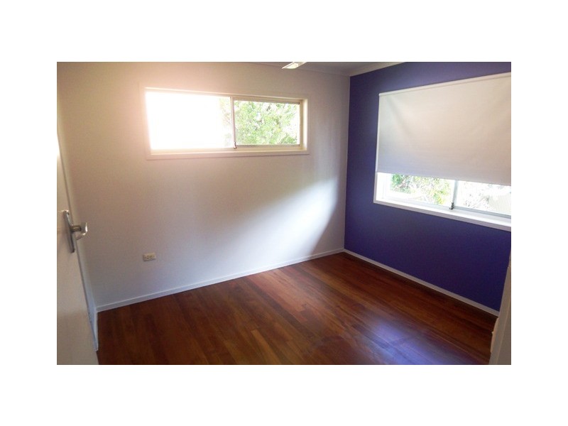 3 Sibyl St, Southport QLD 4215