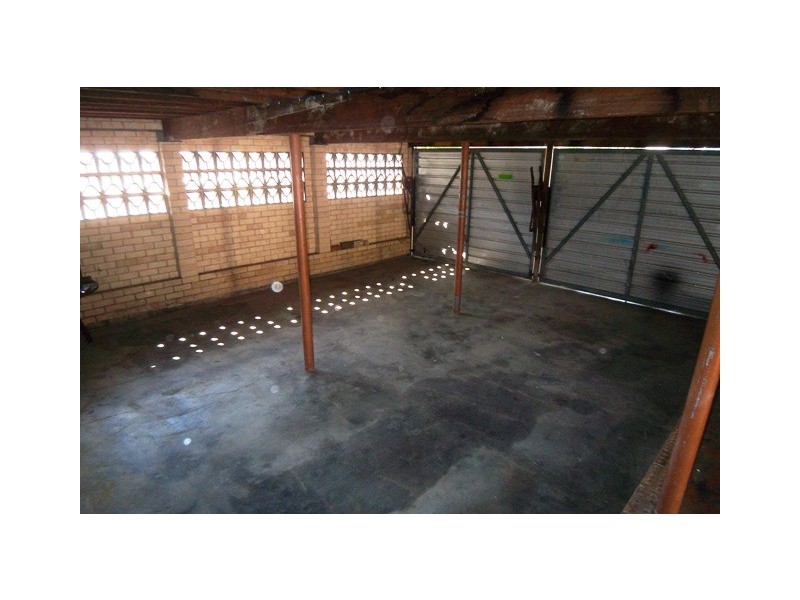 3 Sibyl St, Southport QLD 4215