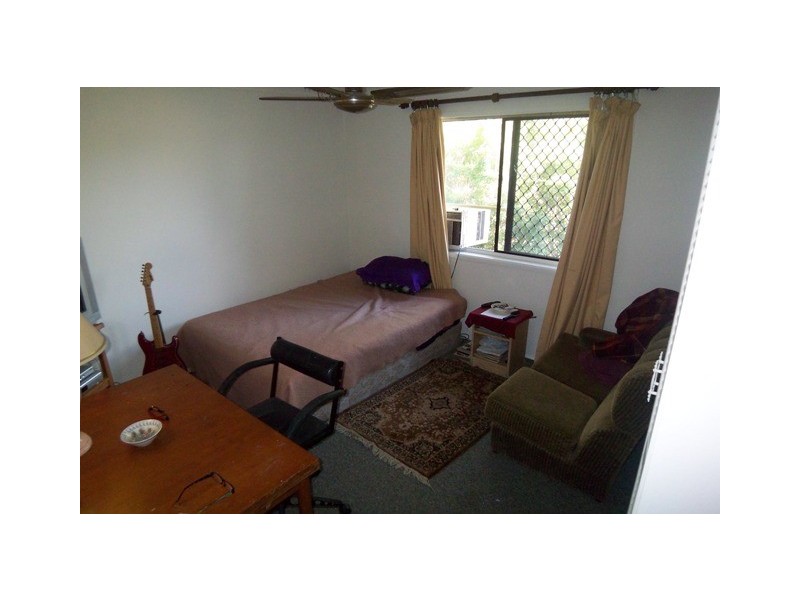 Ashmore QLD 4214