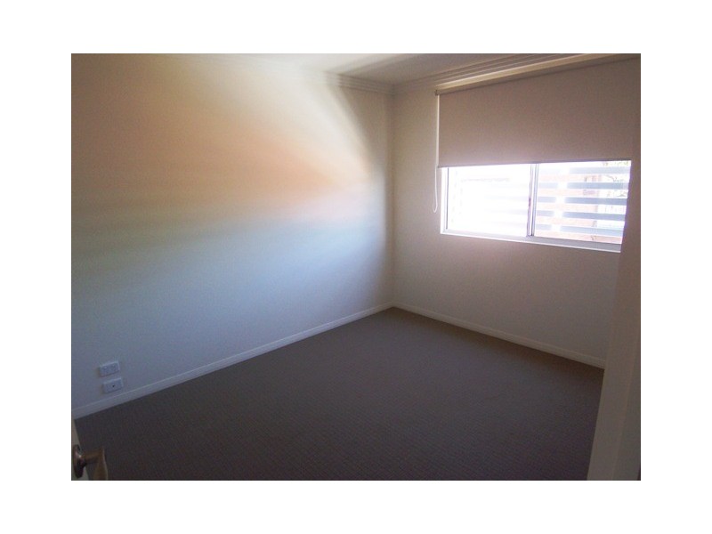 24 6-10 Rose Street, Southport QLD 4215