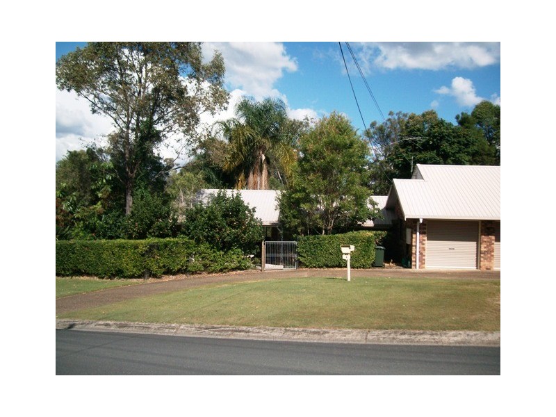 4 Paperbark Court, Parkwood QLD 4214