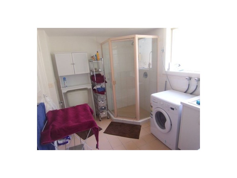 9/57  Worendo Street, Southport QLD 4215