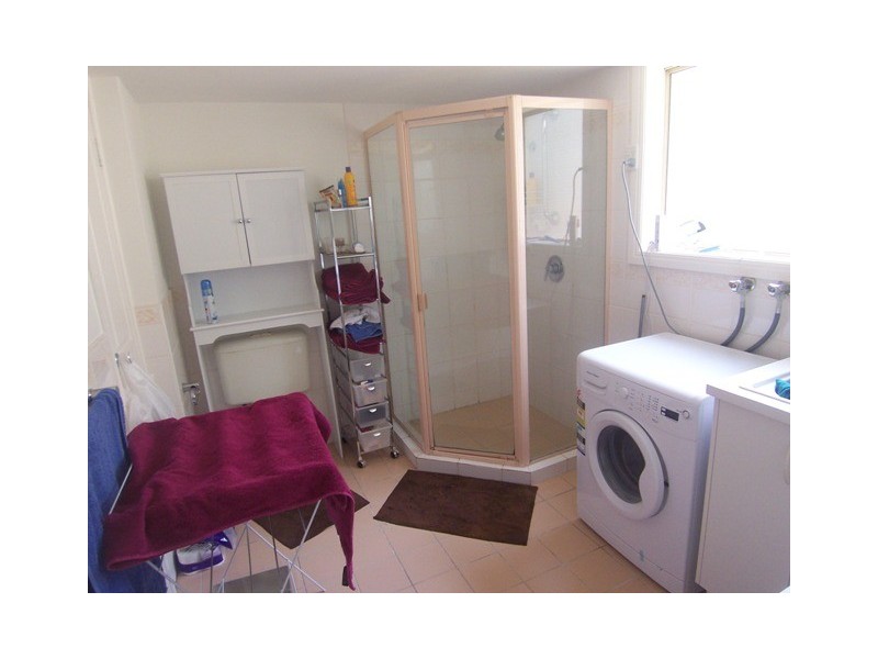 9/57  Worendo Street, Southport QLD 4215