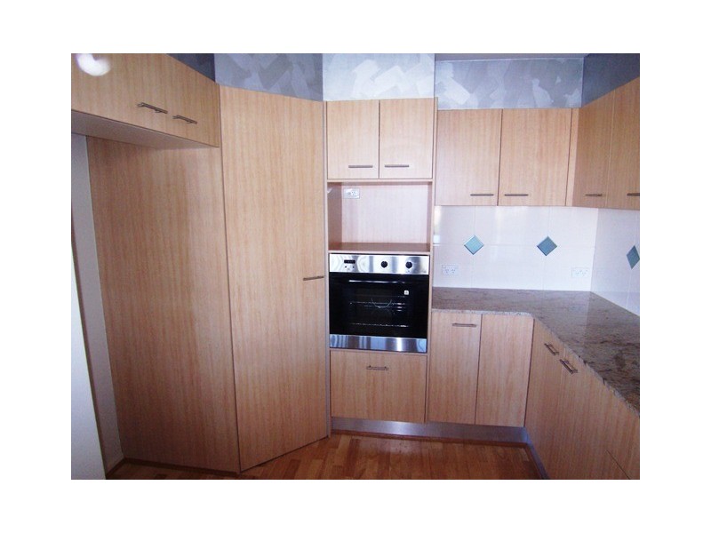 Varsity Lakes QLD 4227