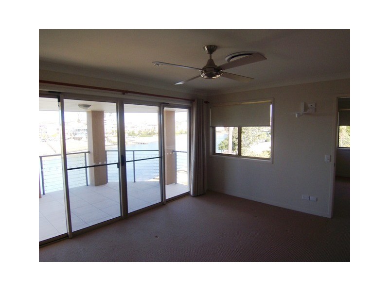 Varsity Lakes QLD 4227