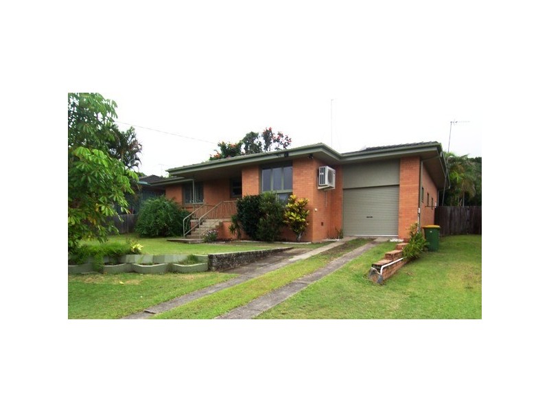 28 Dowling Street, Southport QLD 4215