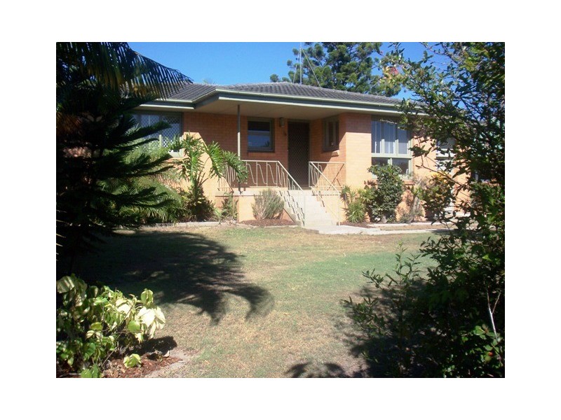 28 Dowling Street, Southport QLD 4215