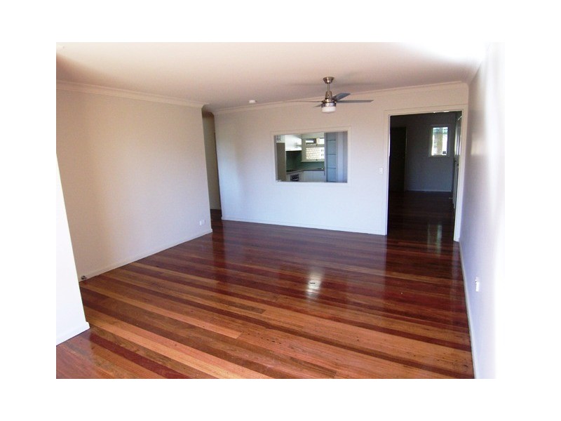 28 Dowling Street, Southport QLD 4215