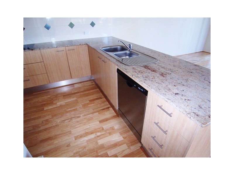 Varsity Lakes QLD 4227