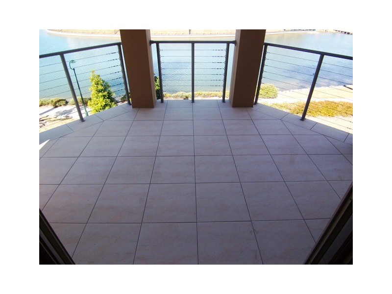 Varsity Lakes QLD 4227