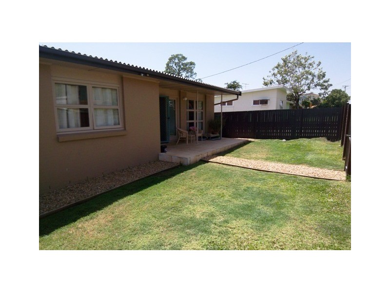 2/85 Falconer, Southport QLD 4215