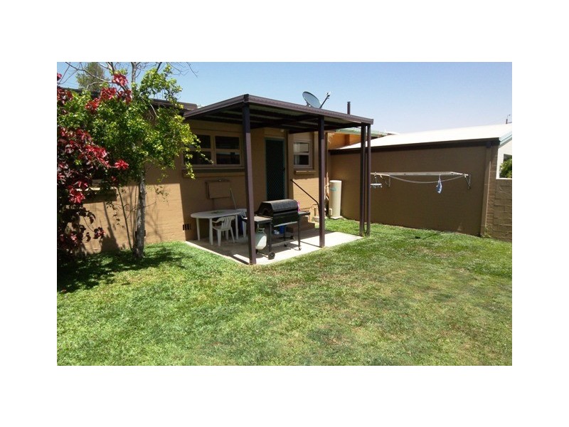 2/85 Falconer, Southport QLD 4215