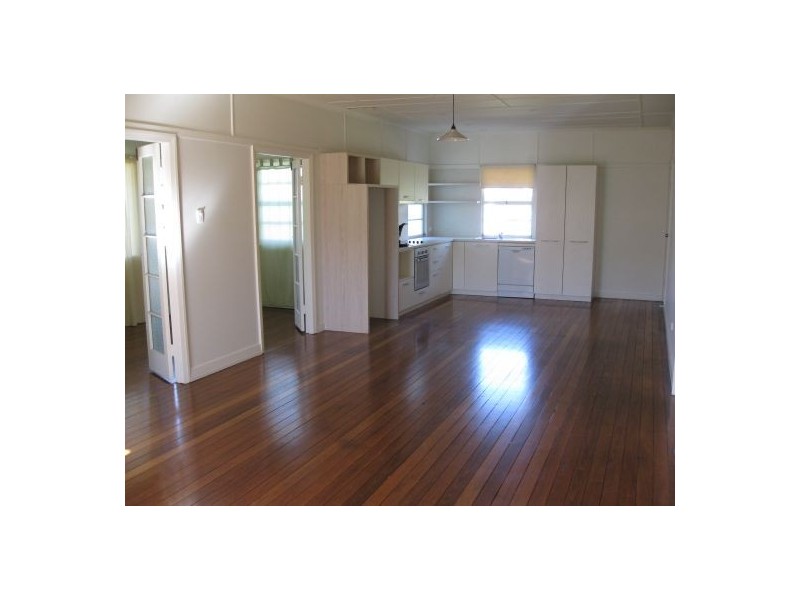 Labrador QLD 4215