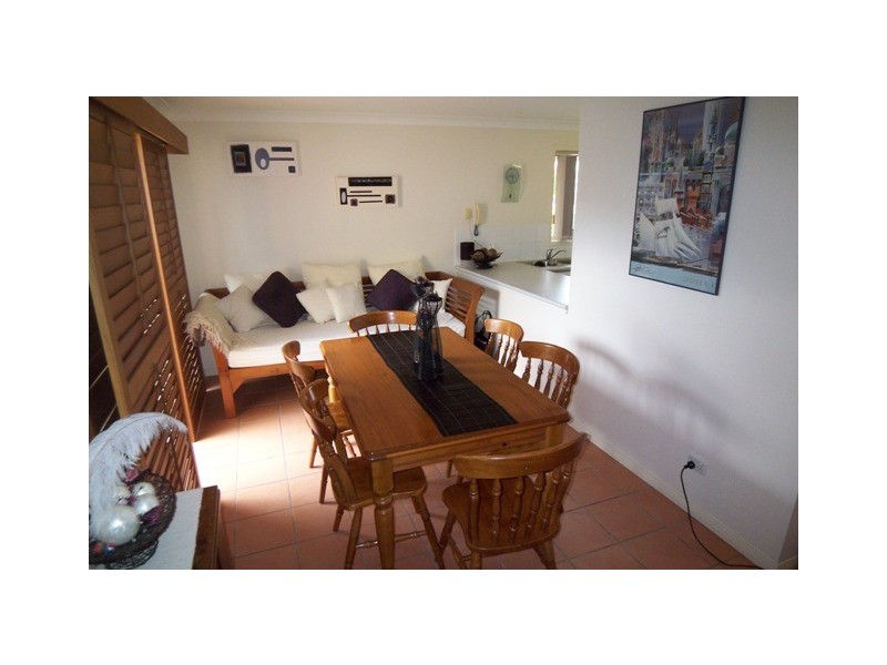 9/152 Palm Meadows, Carrara QLD 4211