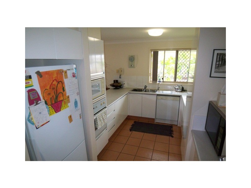 9/152 Palm Meadows, Carrara QLD 4211