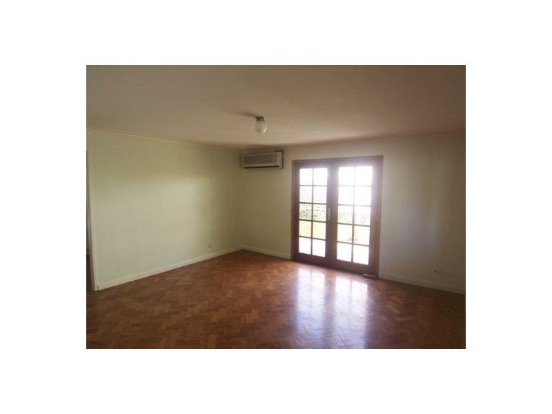 11  Anne Street, Southport QLD 4215