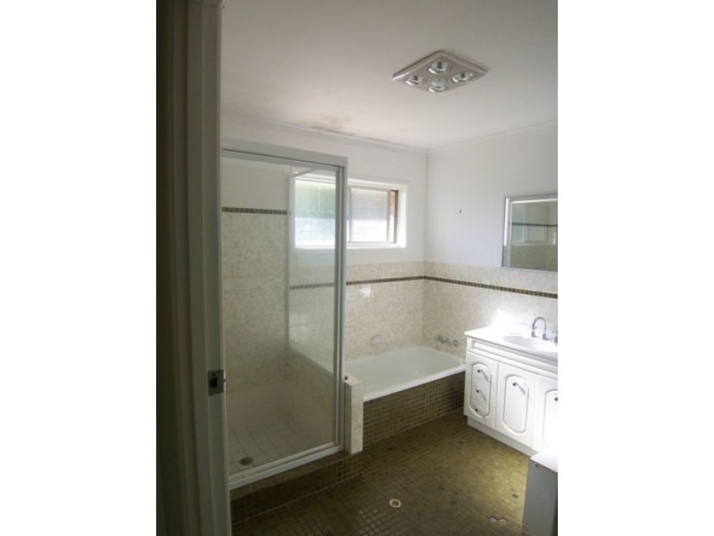 11  Anne Street, Southport QLD 4215