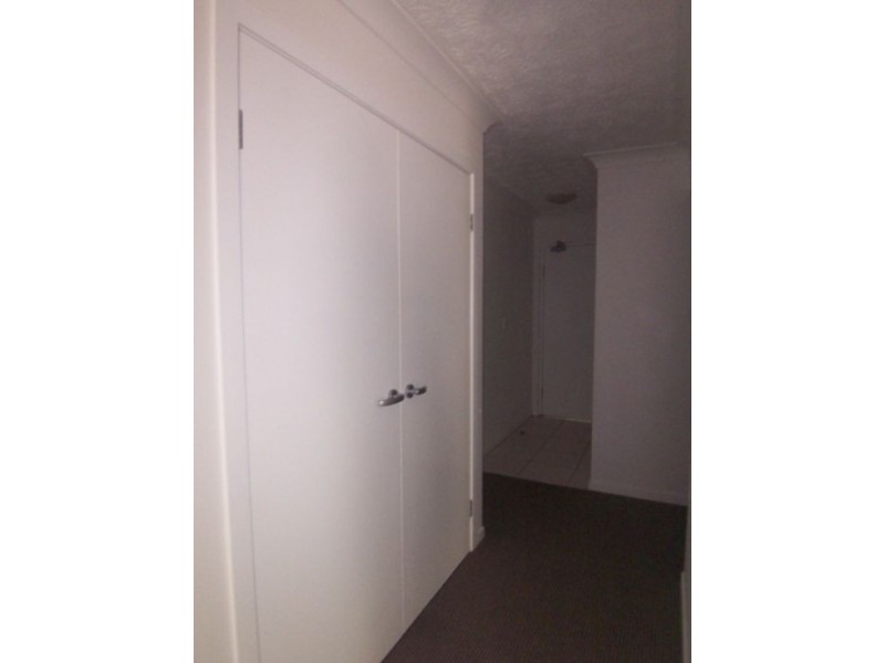 2/15  Lloyd Street, Southport QLD 4215