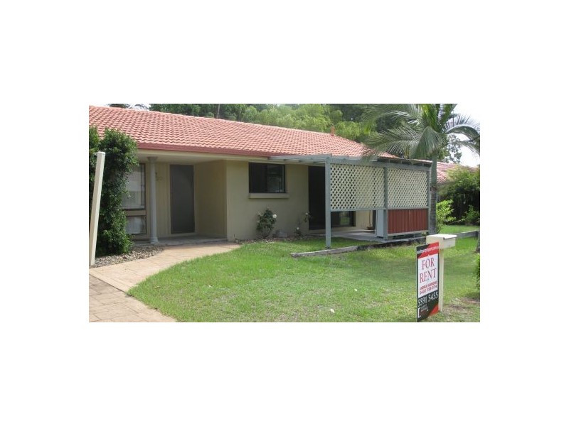 20 Lowanna Drive, Ashmore QLD 4214