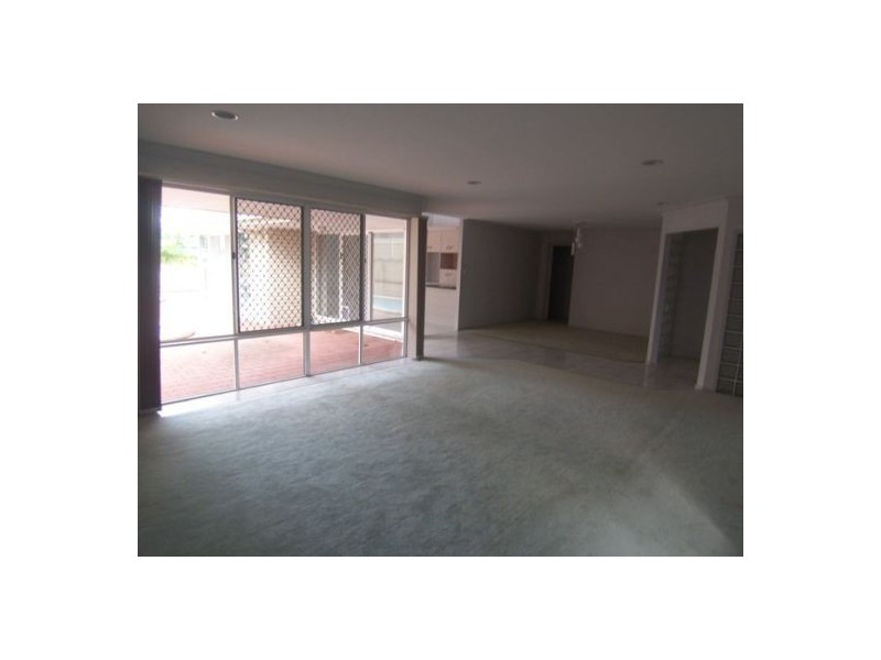 347 Bayview Street, Runaway Bay QLD 4216