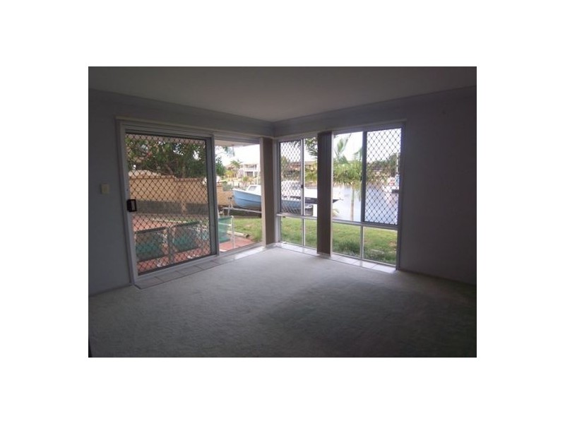 347 Bayview Street, Runaway Bay QLD 4216