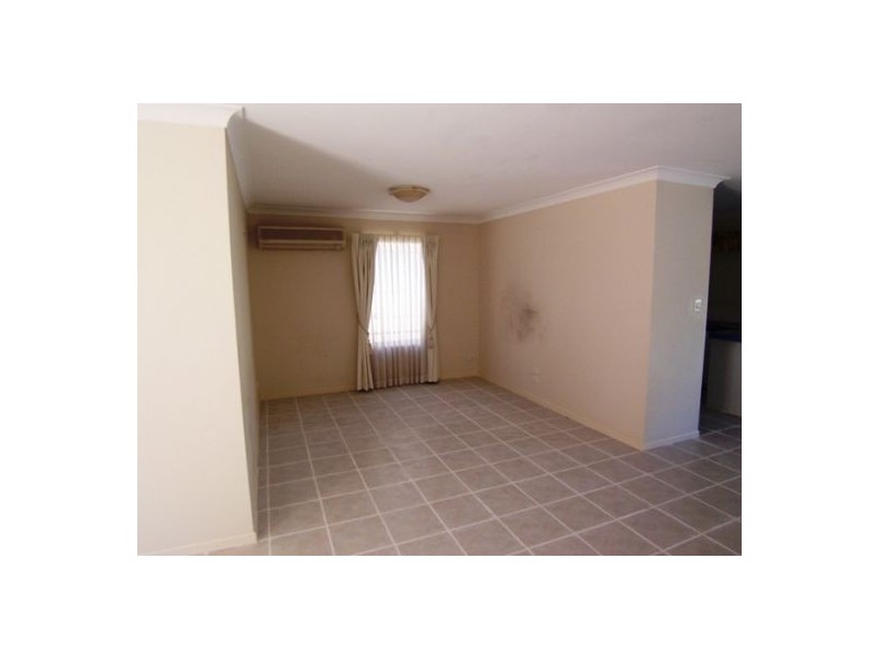 121 Eugaree Street, Southport QLD 4215
