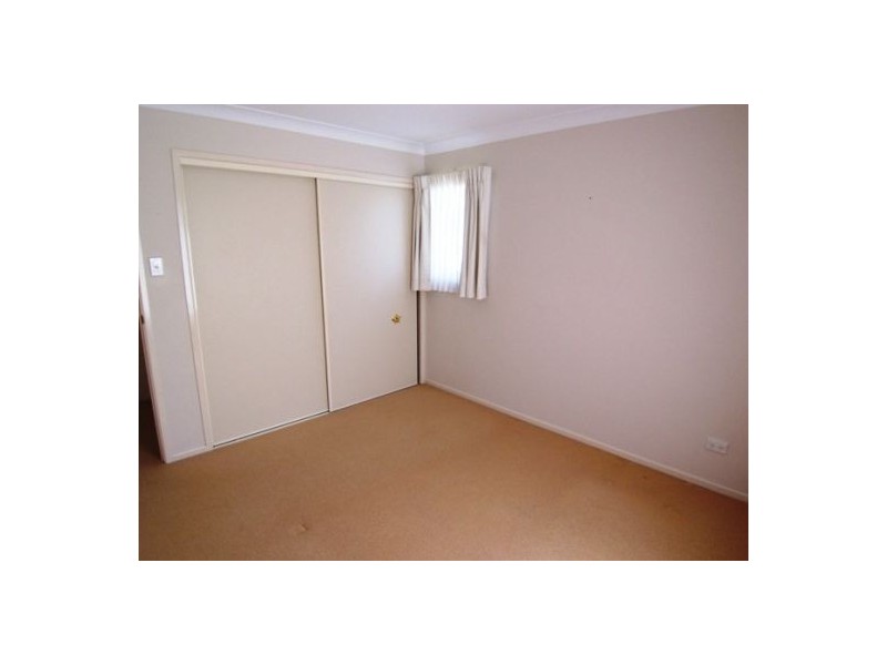 121 Eugaree Street, Southport QLD 4215