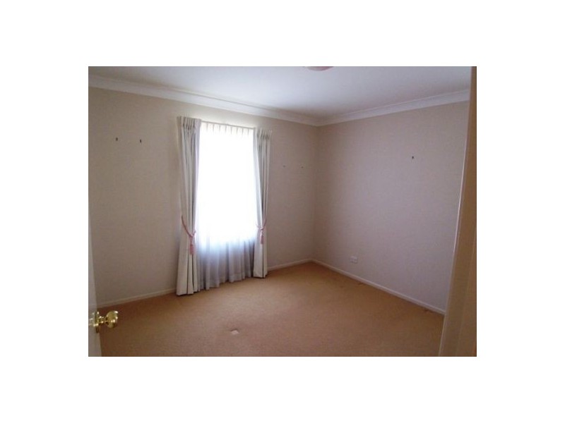121 Eugaree Street, Southport QLD 4215