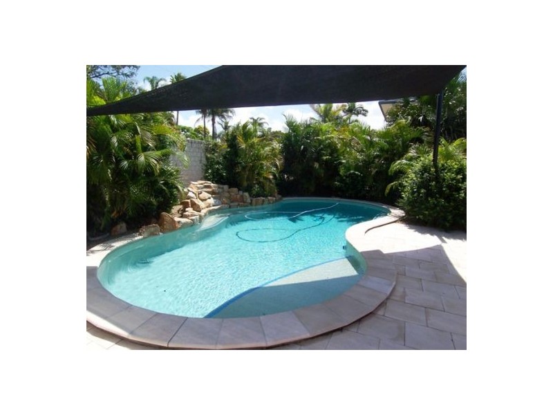 121 Eugaree Street, Southport QLD 4215