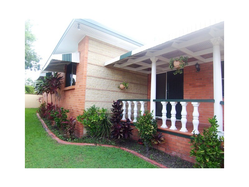 Labrador QLD 4215