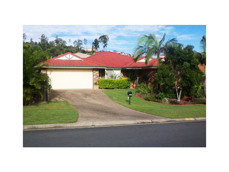 21 Mussau Street, Pacific Pines QLD 4211