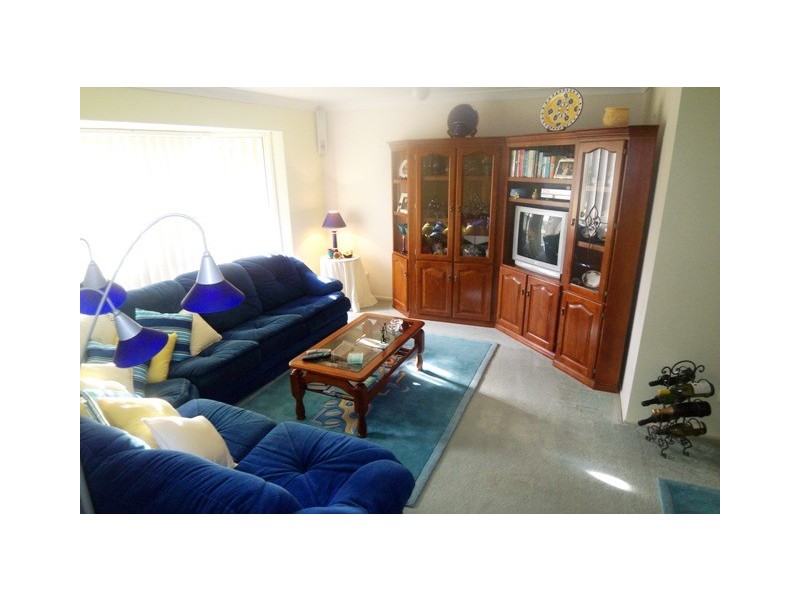 21 Mussau Street, Pacific Pines QLD 4211